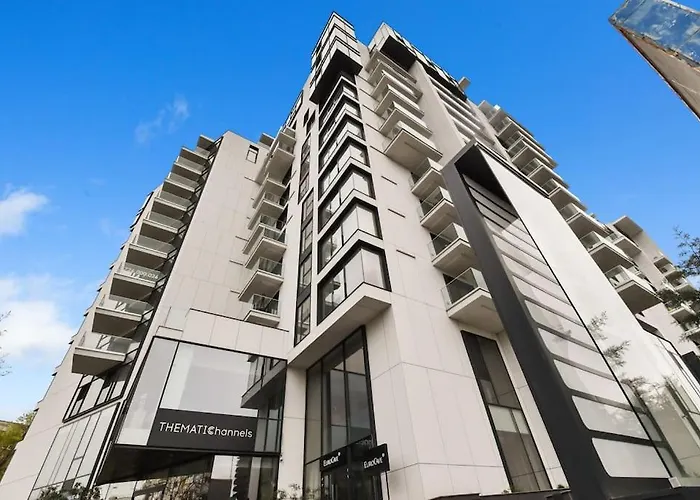 Apartment Lax Designer, Oasis Skyline Views, Parking