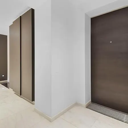 Appartement Lax Designer, Oasis Skyline Views, Parking