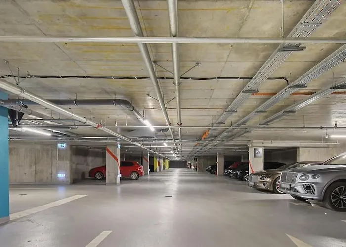 Lax Designer, Oasis Skyline Views, Parking דירה