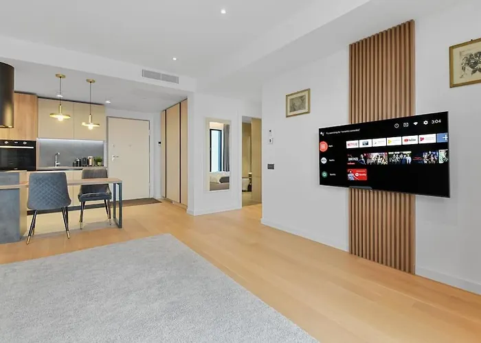 Apartament Lax Designer, Oasis Skyline Views, Parking *